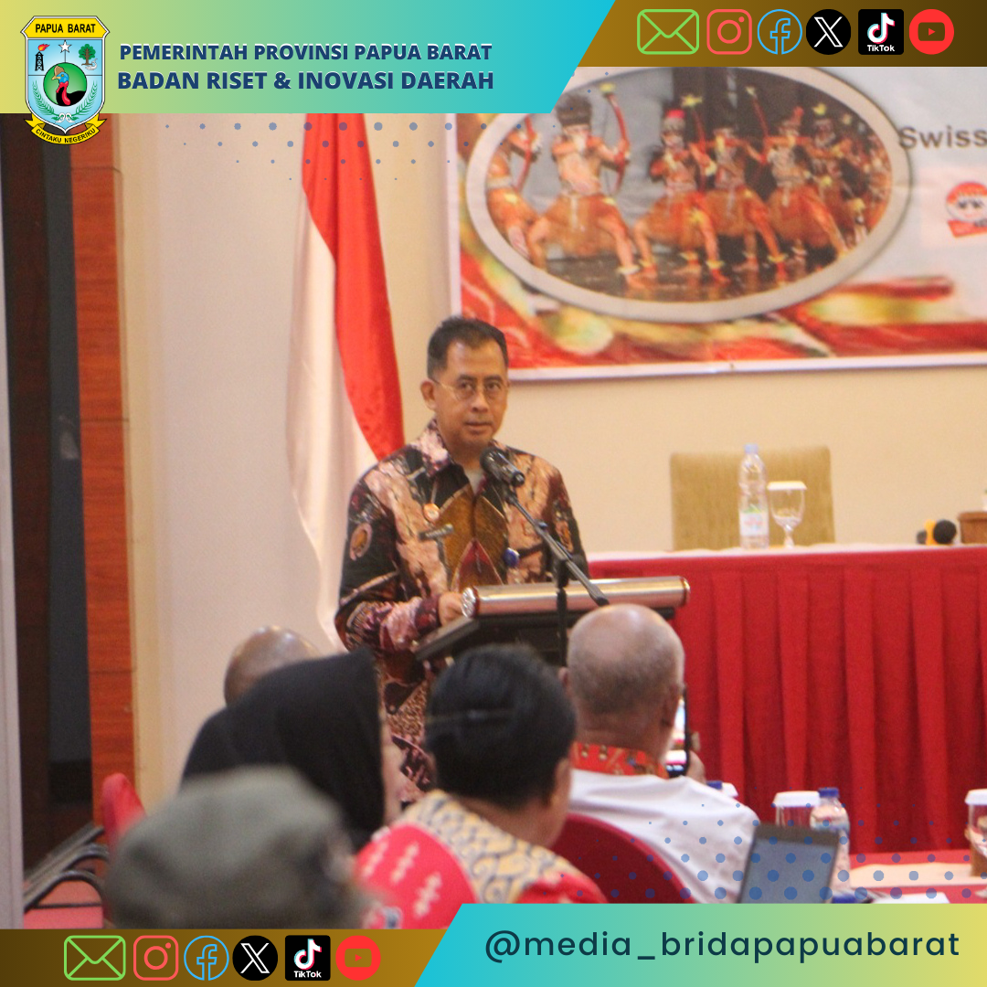 Laporan Ketua Panitia, Bapak Agung Damarsasongko, SH, MH (Kepala Divisi Pelayanan Hukum dan HAM, Kantor Wilayah Kementerian Hukum dan HAM Papua Barat
