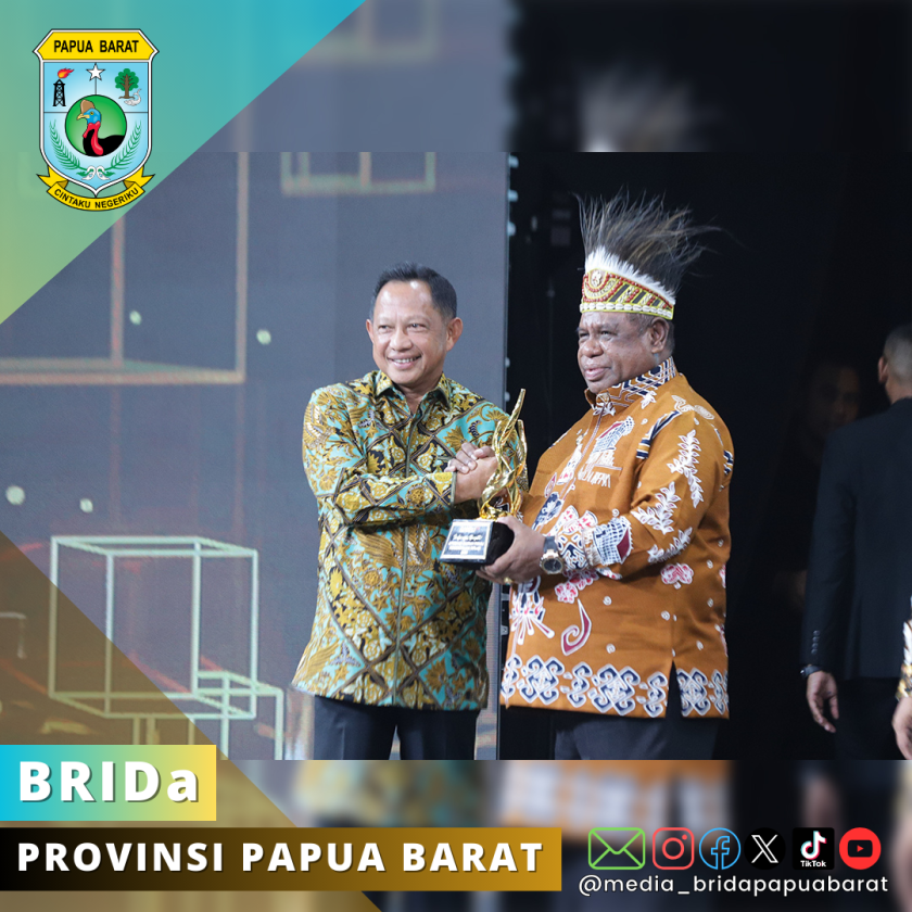 Pj. Gubernur Papua Barat Terima Reward pada HUT Ke-13 Kompas TV