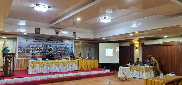 SEMINAR AWAL KAJIAN SINERGITAS KEWENANGAN LEMBAGA PENGELOLA OTSUS PAPUA DI PROVINSI PAPUA BARAT